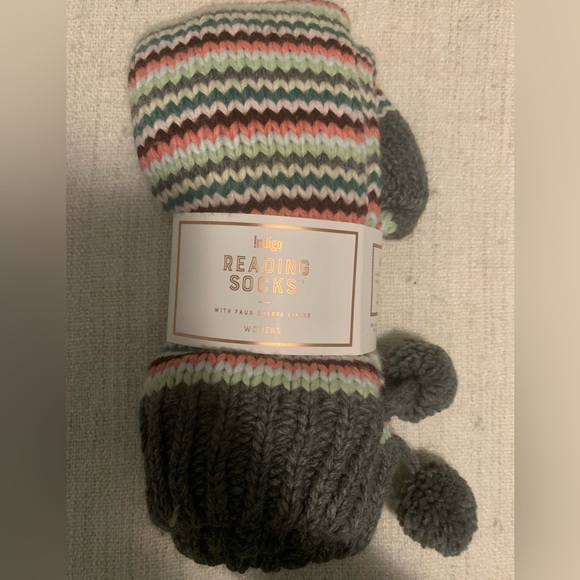 Indigo Reading Socks - Picture 1 of 2